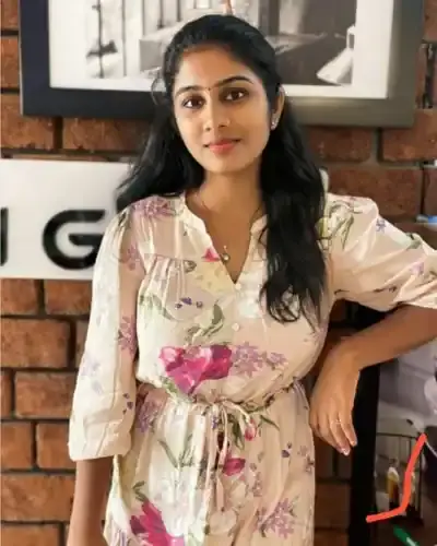 Escort Aliganj