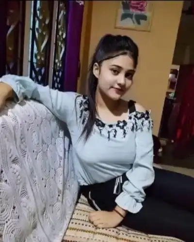 Escort In Aliganj