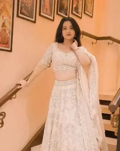 Call Girls Aliganj